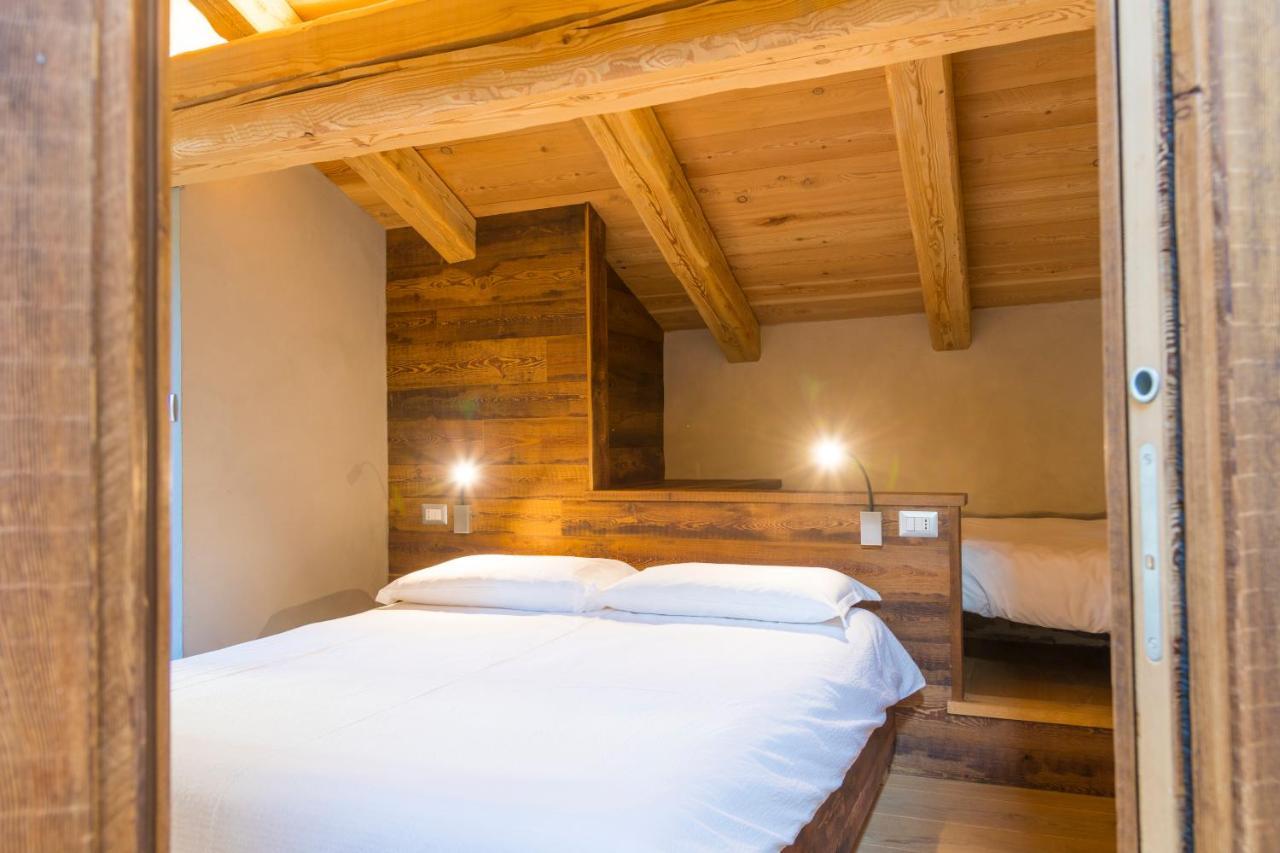 La Placette - Albergo Diffuso E Trattoria Usseaux Exteriér fotografie