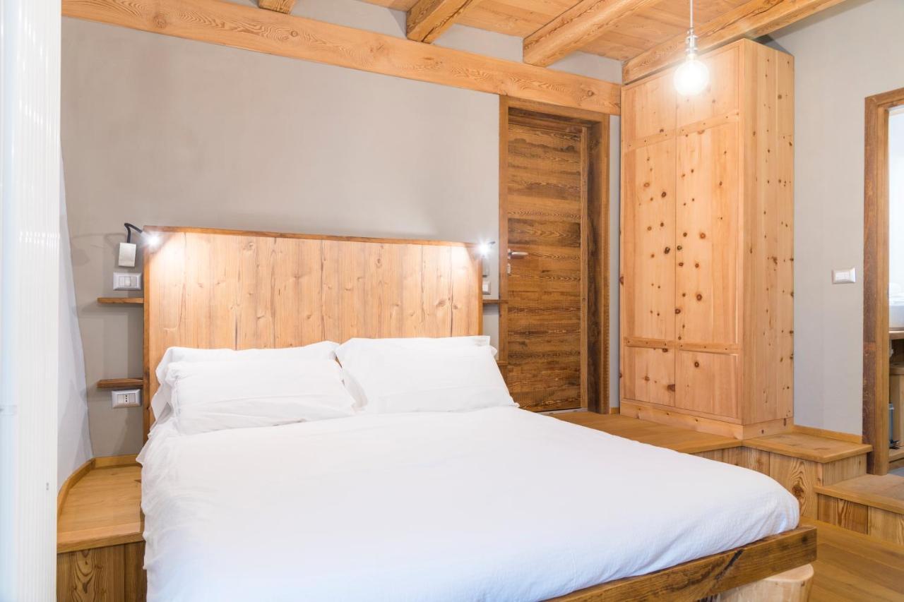 La Placette - Albergo Diffuso E Trattoria Usseaux Exteriér fotografie