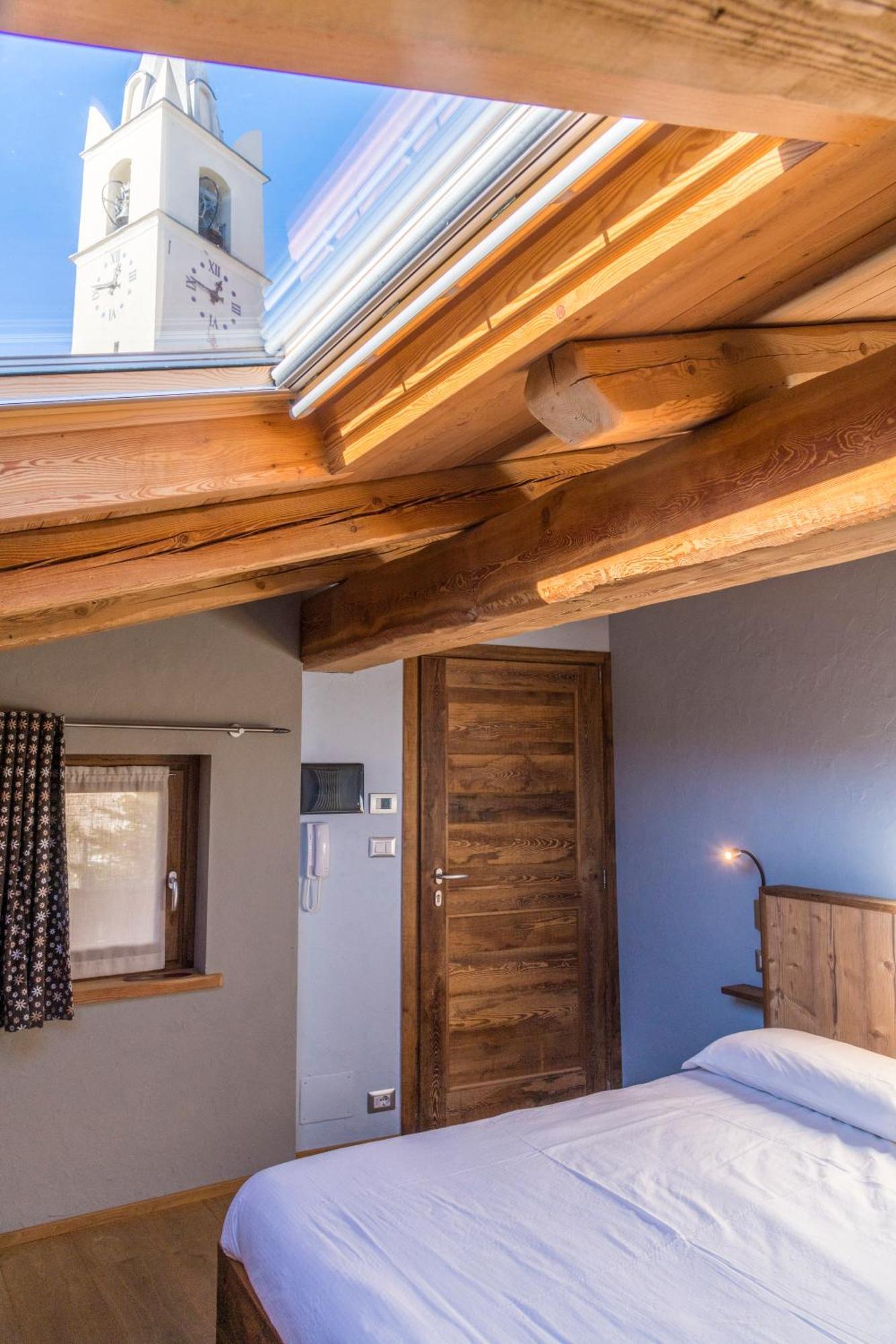 La Placette - Albergo Diffuso E Trattoria Usseaux Exteriér fotografie
