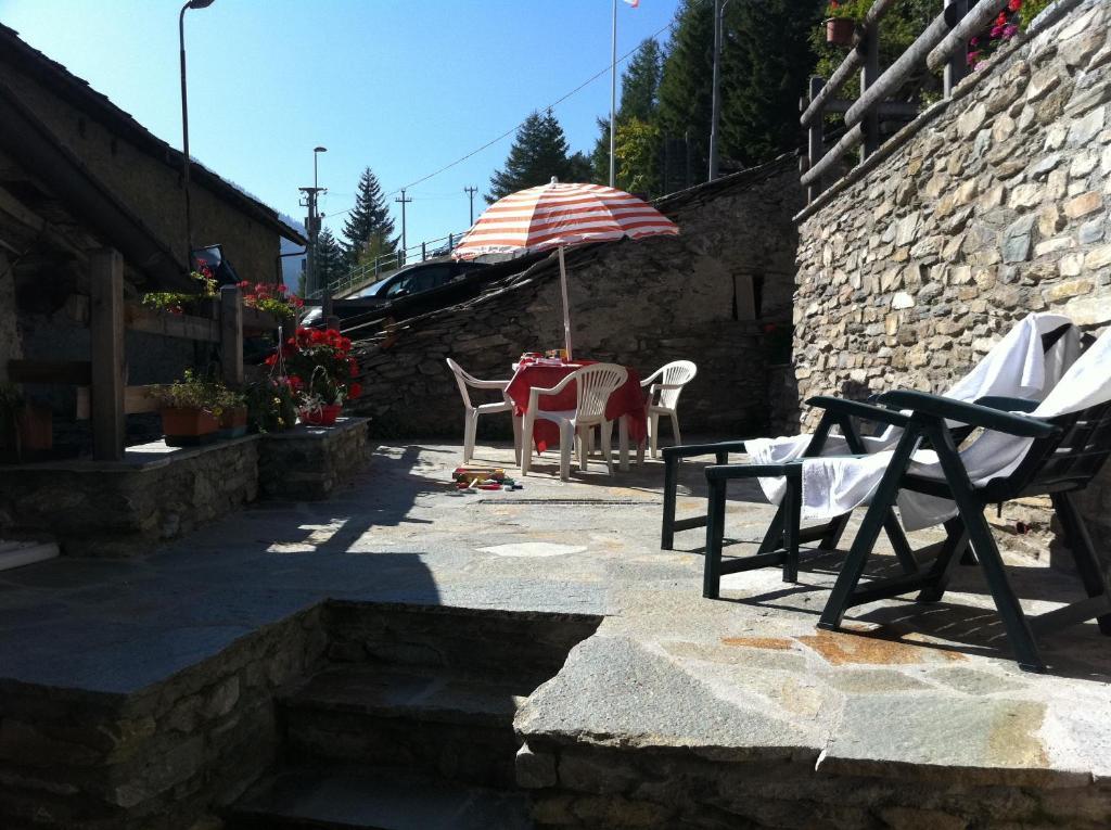 La Placette - Albergo Diffuso E Trattoria Usseaux Pokoj fotografie